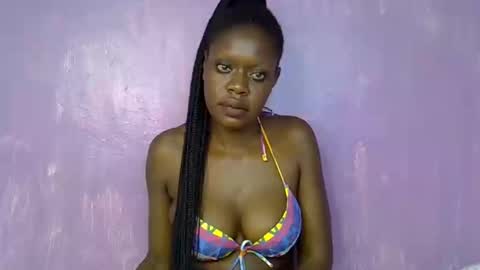 riana_sha online show from 6, 3, 2025