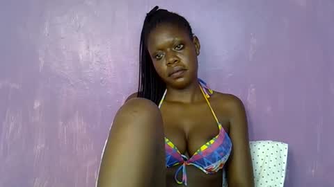 riana_sha online show from 6, 3, 2025