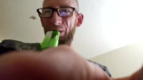 Snapshot of ribbet226969 chatting on 5, 11, 2025 ribbet226969 online show from 5, 11, 2025