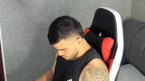 ricardogonzalez666 online show from 8, 1, 2025