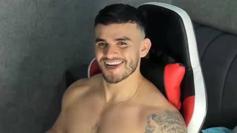 ricardogonzalez666 online show from 11, 1, 2025