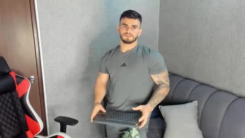 ricardogonzalez666 online show from 20, 1, 2025