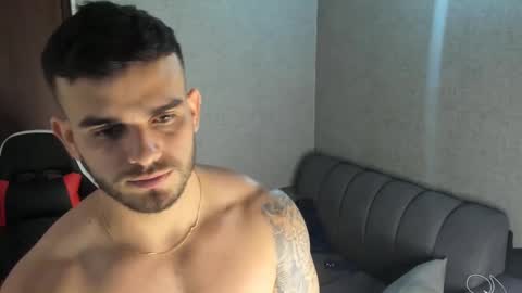 ricardogonzalez666 online show from 26, 1, 2025