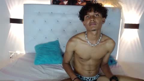 Snapshot of ricco_ross chatting on 17, 9, 2025 ricco online show from 17, 9, 2025