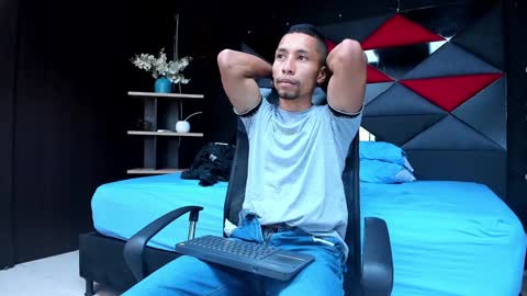 richar_voller online show from 22, 12, 2024