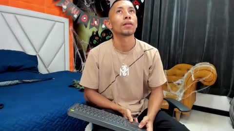 richar_voller online show from 28, 10, 2025