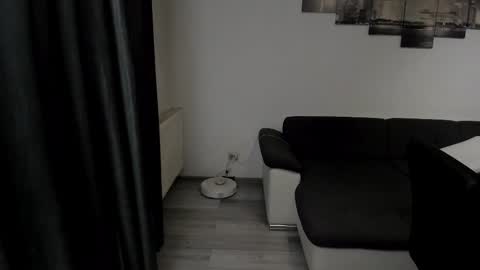 RichardDarell online show from 1, 2, 2026