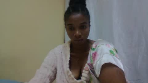 Snapshot of richella34 chatting on 12, 6, 2026 richella34 online show from 12, 6, 2026