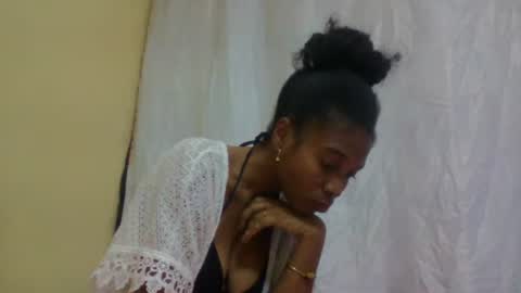 Snapshot of richella34 chatting on 28, 6, 2026 richella34 online show from 28, 6, 2026