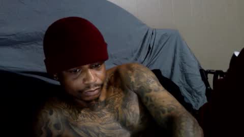 Snapshot of rickavelli chatting on 5, 11, 2025 Rick online show from 5, 11, 2025