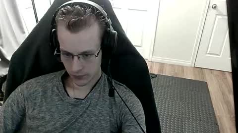 Snapshot of rickgosling chatting on 25, 9, 2025 rickgosling online show from 25, 9, 2025