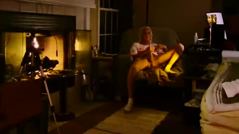 PINK HOLE TWINK online show from 7, 10, 2025