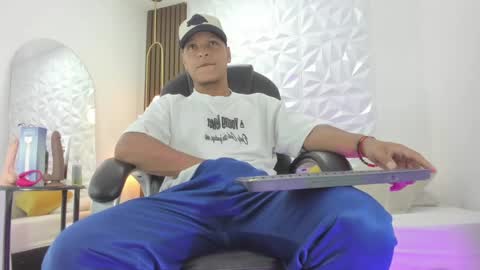 Ricky  online show from 3, 10, 2025