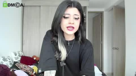 Snapshot of rickydicot_13 chatting on 8, 5, 2026 RickyDicot 13 online show from 8, 5, 2026