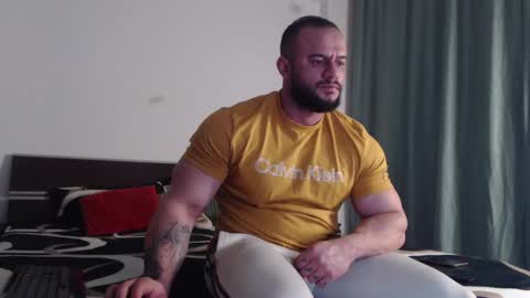 Snapshot of rickymiami1 chatting on 4, 3, 2025 rickymiami1 online show from 4, 3, 2025