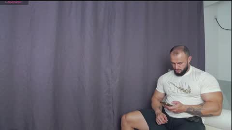 Snapshot of rickymiami1 chatting on 24, 9, 2025 rickymiami1 online show from 24, 9, 2025