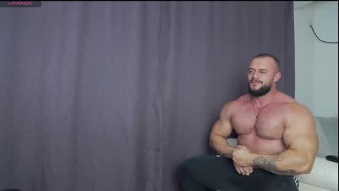 Snapshot of rickymiami1 chatting on 29, 9, 2025 rickymiami1 online show from 29, 9, 2025