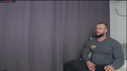 Snapshot of rickymiami1 chatting on 30, 9, 2025 rickymiami1 online show from 30, 9, 2025