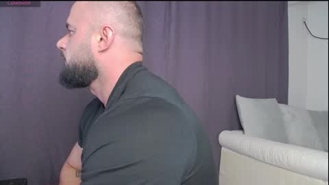 Snapshot of rickymiami1 chatting on 4, 10, 2025 rickymiami1 online show from 4, 10, 2025