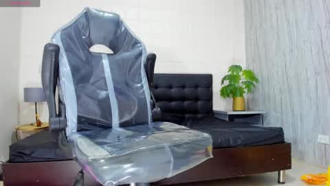 RicoBrowm online show from 18, 12, 2024