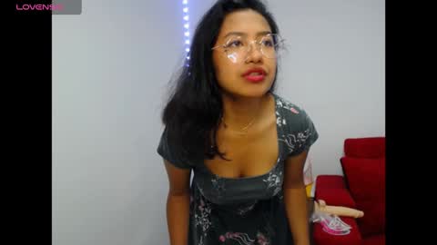 Snapshot of ricura_mily chatting on 28, 12, 2024 milena online show from 28, 12, 2024