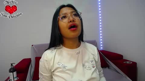 Snapshot of ricura_mily chatting on 11, 2, 2025 milena online show from 11, 2, 2025