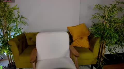 Layla online show from 11, 5, 2026