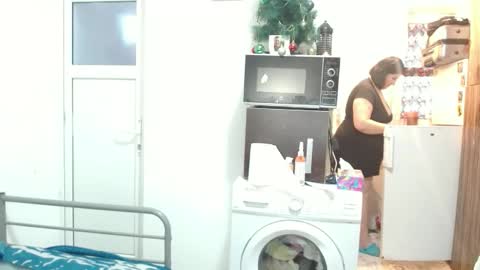 Snapshot of ridemerafsuzana chatting on 3, 12, 2025 Ridemeraf online show from 3, 12, 2025