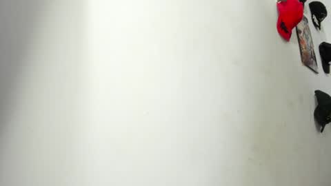 Snapshot of rihanna_hotx chatting on 2, 4, 2026 Rihanna hotx online show from 2, 4, 2026