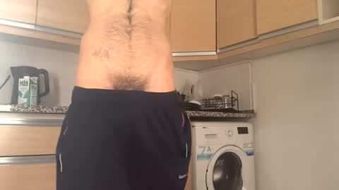 riia362963 online show from 10, 10, 2025