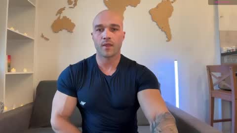 rikadler online show from 21, 5, 2026