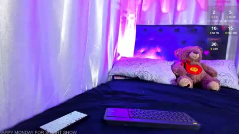 Snapshot of riley_black chatting on 19, 11, 2025 Bela online show from 19, 11, 2025