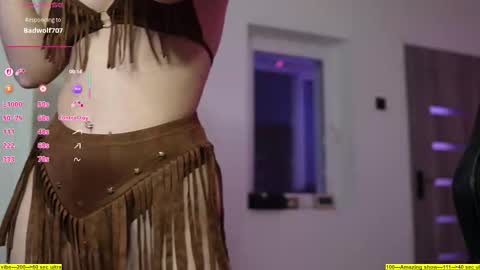 Snapshot of riley_reddd chatting on 8, 11, 2025 riley_reddd online show from 8, 11, 2025