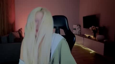 rileymee online show from 14, 1, 2026