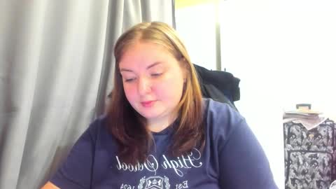 Snapshot of rina16 chatting on 5, 11, 2025 rina16 online show from 5, 11, 2025