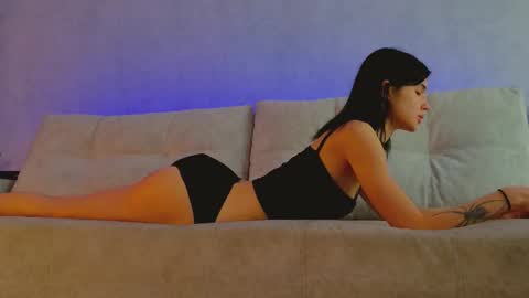 Snapshot of rinacain chatting on 8, 1, 2026 RINA online show from 8, 1, 2026