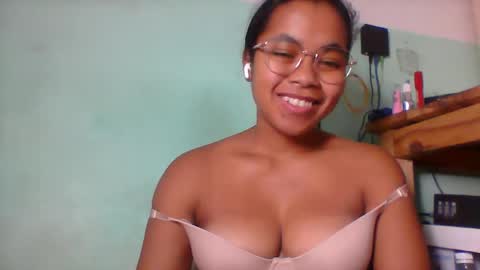 rinah856024 online show from 8, 5, 2026