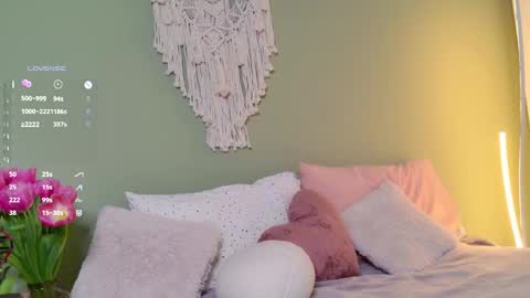 Rina online show from 8, 3, 2025