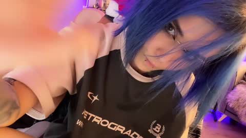 Snapshot of ripper_66 chatting on 24, 12, 2024 DianaBrite fansl y online show from 24, 12, 2024