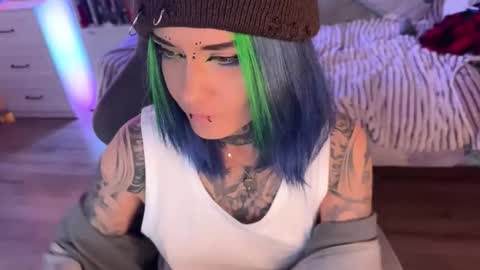 Snapshot of ripper_66 chatting on 7, 10, 2025 DianaBrite fansl y online show from 7, 10, 2025