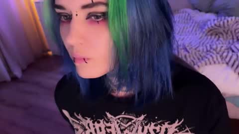 Snapshot of ripper_66 chatting on 16, 10, 2025 DianaBrite fansl y online show from 16, 10, 2025