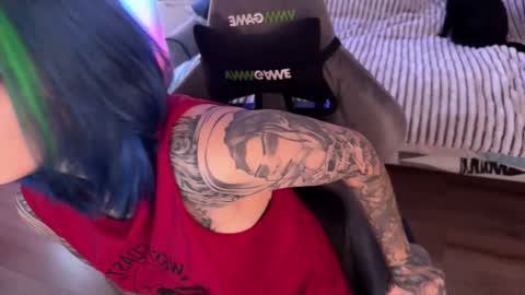 Snapshot of ripper_66 chatting on 21, 10, 2025 DianaBrite fansl y online show from 21, 10, 2025