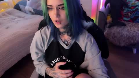 Snapshot of ripper_66 chatting on 25, 10, 2025 DianaBrite fansl y online show from 25, 10, 2025