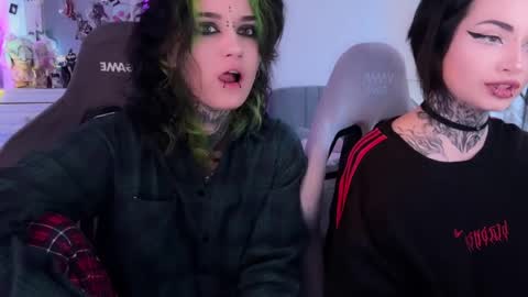   DianaBrite            fansl y online show from 3, 4, 2026