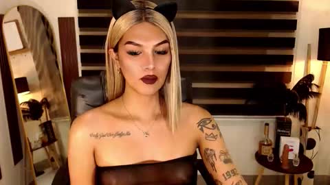 riri online show from 17, 11, 2025