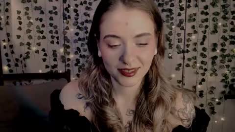 Snapshot of risha_laass chatting on 2, 2, 2025 risha_laass online show from 2, 2, 2025