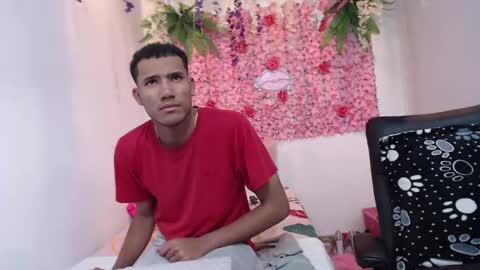 Snapshot of risitos_de_oro_ chatting on 24, 9, 2025 Risitos De Oro online show from 24, 9, 2025