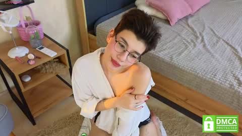 Snapshot of riskyteasse chatting on 7, 3, 2025 Agnes online show from 7, 3, 2025