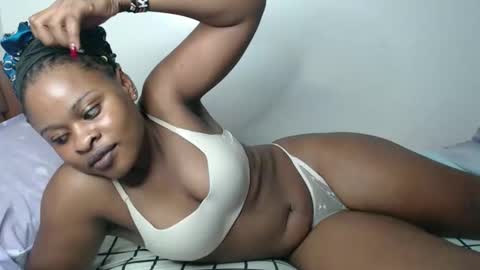 Snapshot of rita_ora01 chatting on 23, 4, 2026 rita online show from 23, 4, 2026