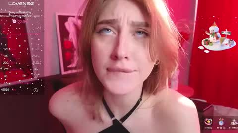 Snapshot of river_flowerr chatting on 17, 10, 2025 Miley  online show from 17, 10, 2025